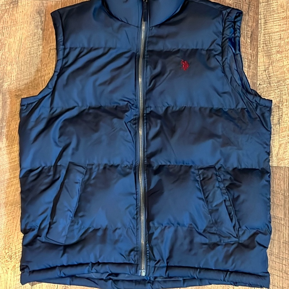 MENS NAVY VEST